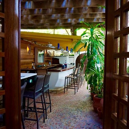At Wind Chimes Boutique Hotel San Juan Exterior foto