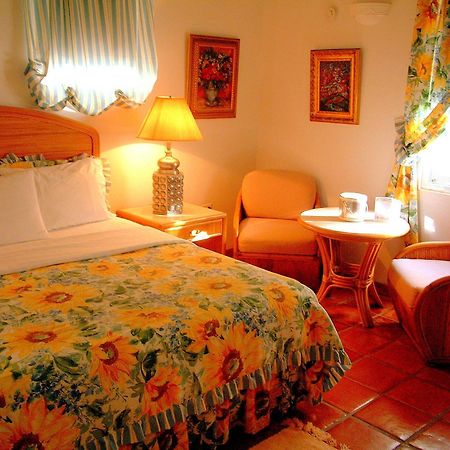 At Wind Chimes Boutique Hotel San Juan Exterior foto